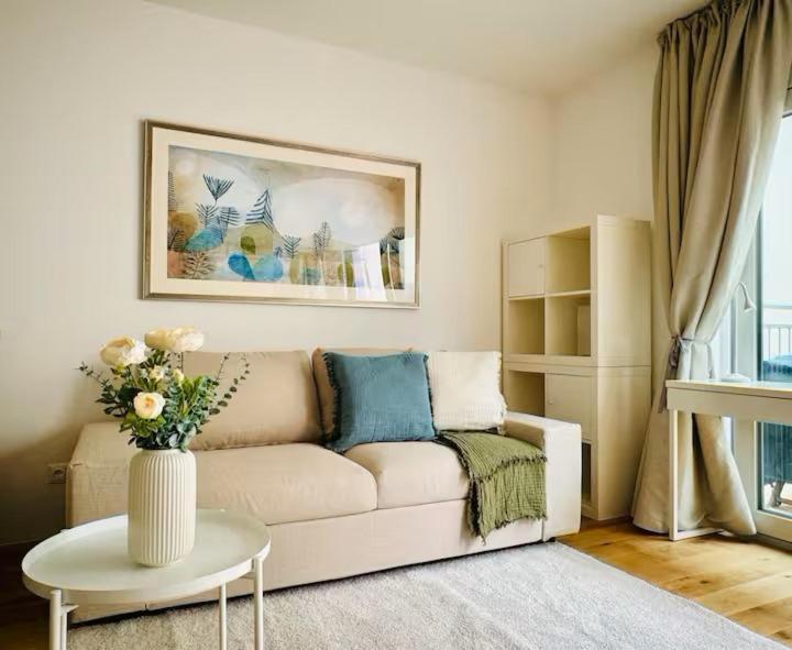 Apartment Stilvolle Premium-wohnung Mit Klimaanlage Und Dachterrasse