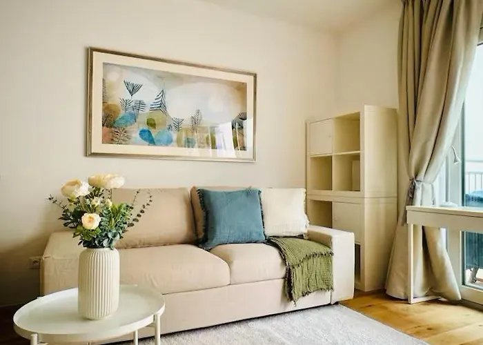 Stilvolle Premium-Wohnung Mit Klimaanlage Und Dachterrasse